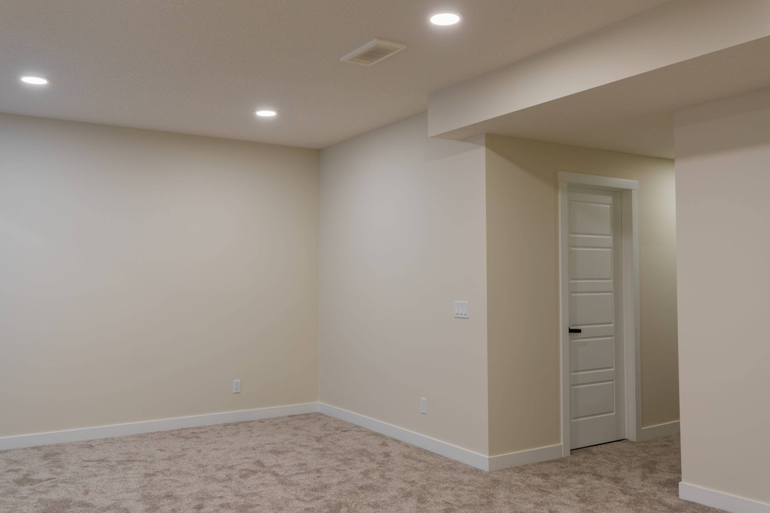 Main Room, Spotlight Content, Videographer Calgary, Real Estate Photographer Calgary